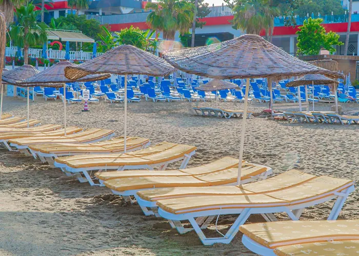 Pyxis Point Hotell 4*