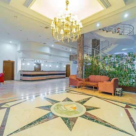 Pyxis Point Аланія