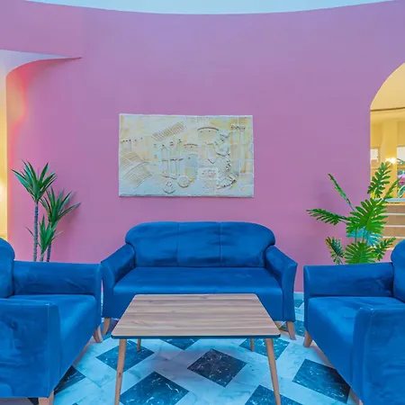 Pyxis Point 4* ألانيا