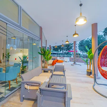 Pyxis Point Hotel 4*