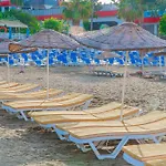 Pyxis Point מלון 4*